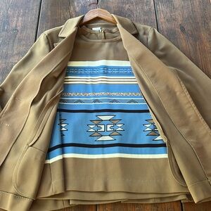 Vintage Bodin Knits Polyster 2 piece tan and blue Aztec sleeveless top & blazer